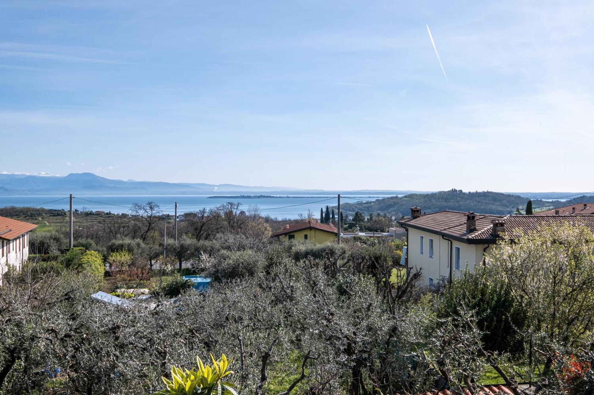 Il Lago Dei Sogni - Stupenda Vista Lago E Colline Barcuzzi ภายนอก รูปภาพ