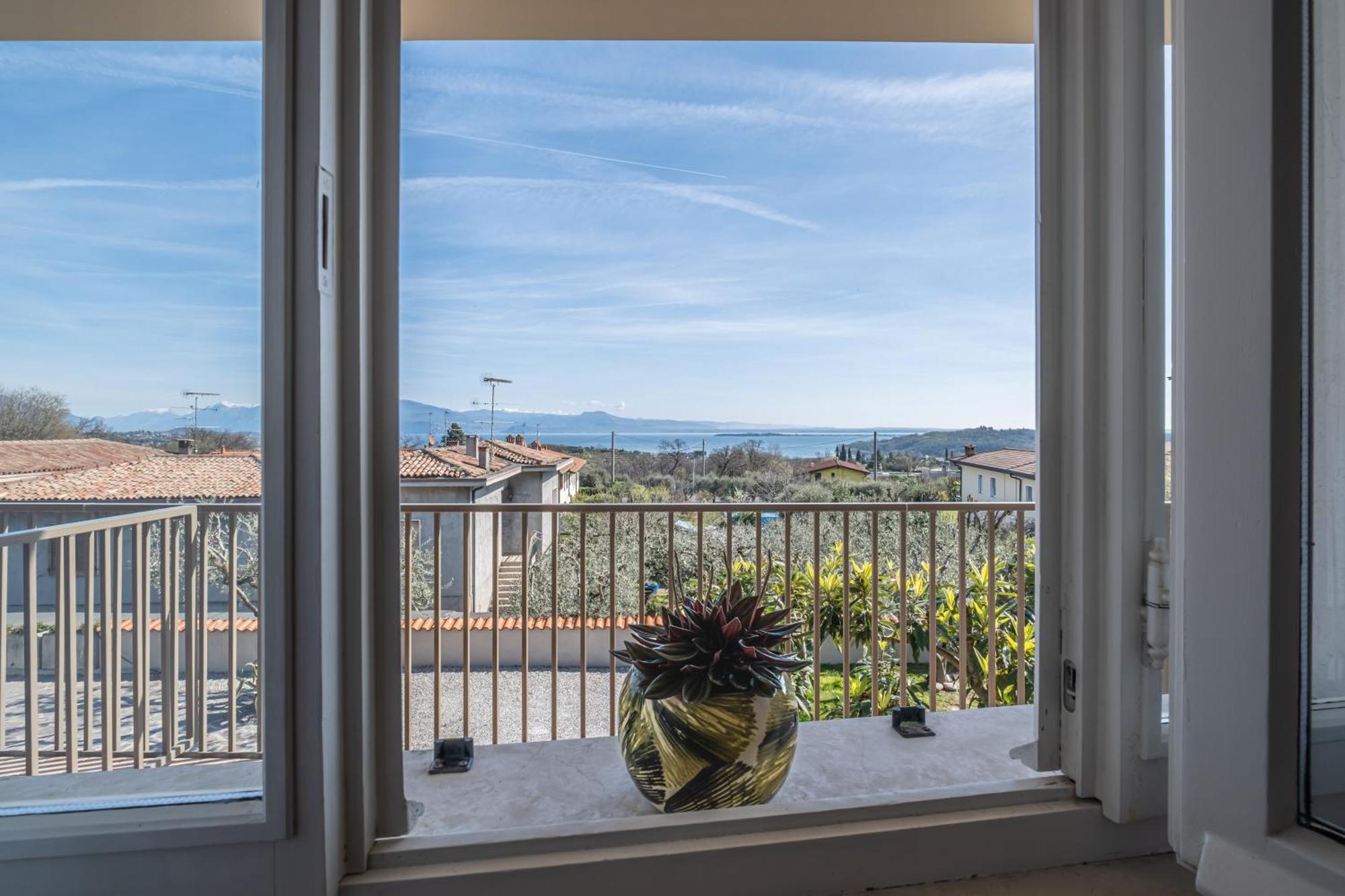 Il Lago Dei Sogni - Stupenda Vista Lago E Colline Barcuzzi ภายนอก รูปภาพ